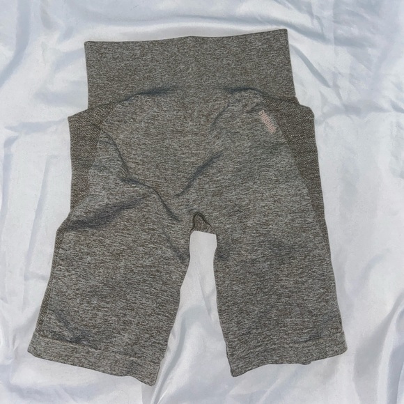 SOLD Gymshark shorts XS - Picture 2 of 3